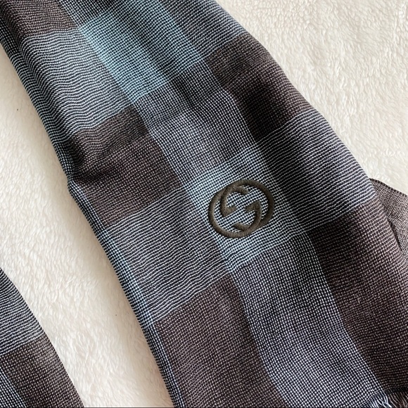 NWT Authentic Gucci Runway Check Silk Blend Scarf - Picture 3 of 8